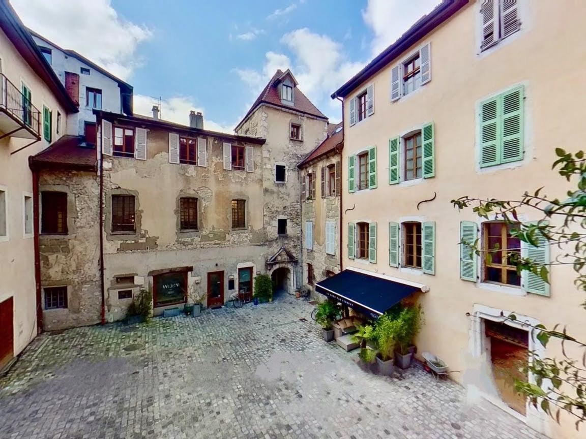 Appartement De Charme Au Coeur De La Vieille Ville Annecy Zewnętrze zdjęcie